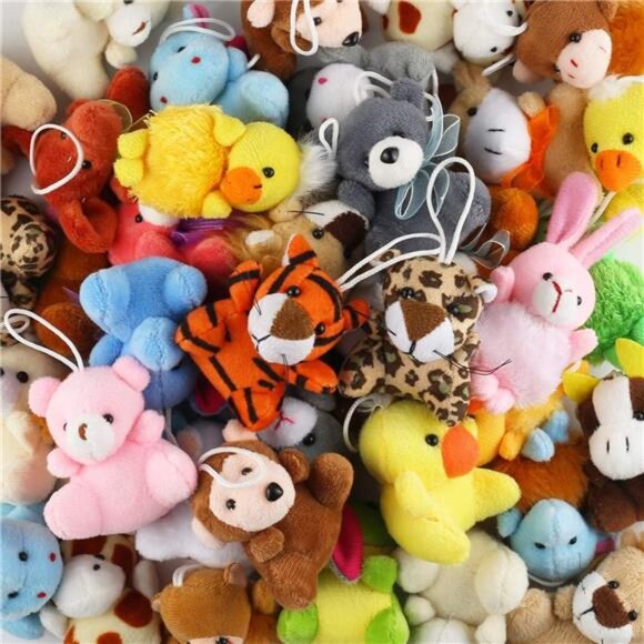 32 Piece Mini Plush Animal Toy Set, Cute Small Animals Plush Keychain Decoration - Picture 2 of 8